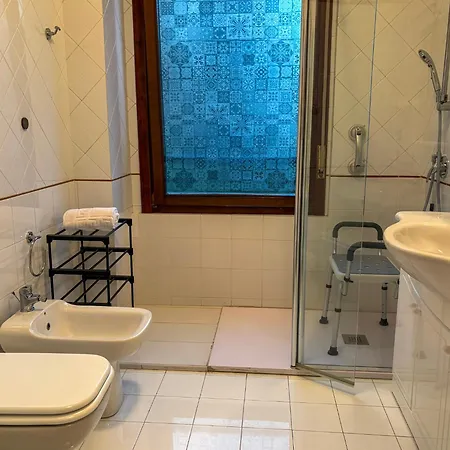 Marci's House דירה *